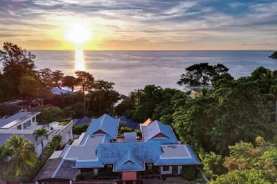 Seaview 5BR Pool Villa Apsara, Free Breakfast and Full Service, 5 min walk to Kata Beach – Fotos 12